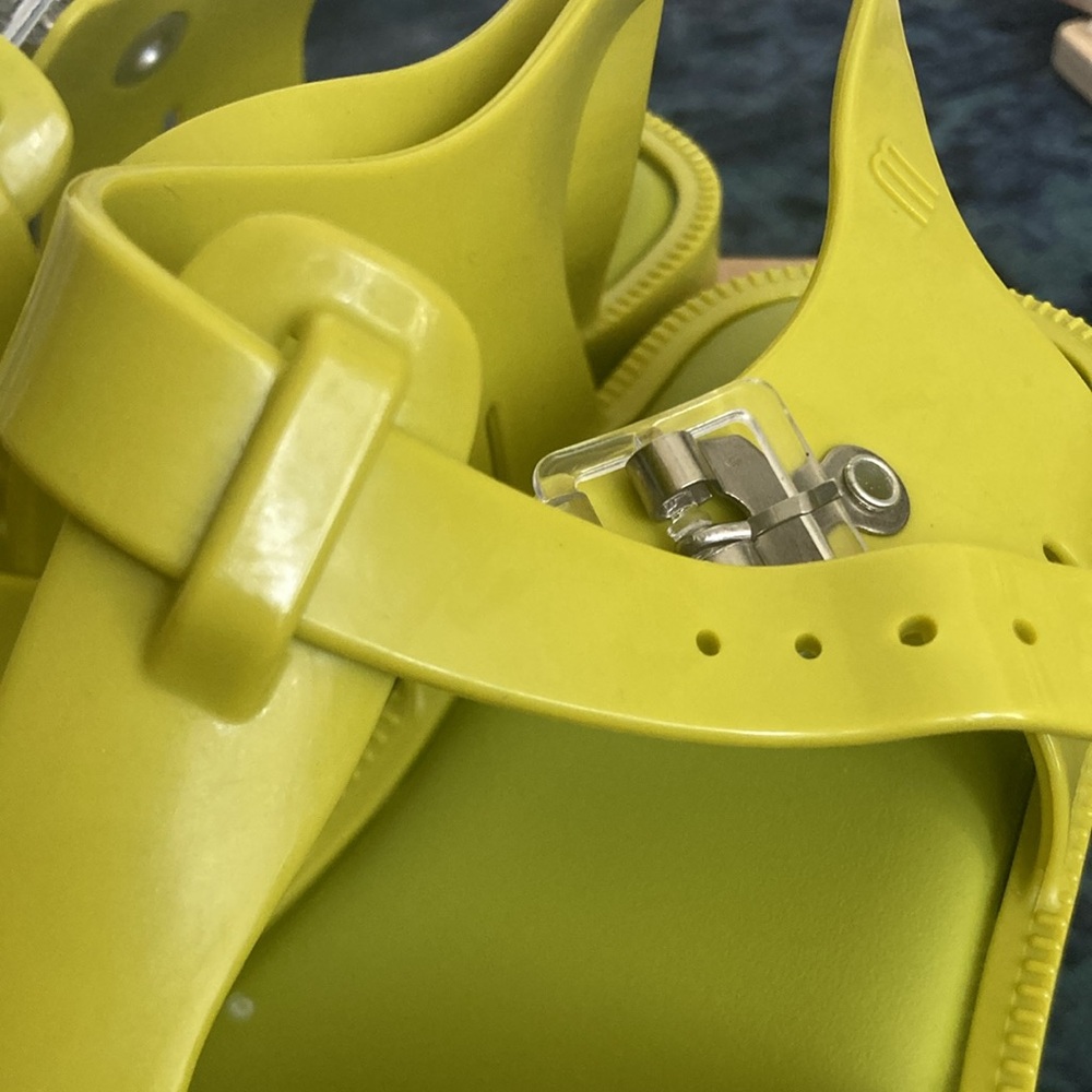 Mini Melissa Kids Jelly Sandals - Lime Green - Picture 3 of 6